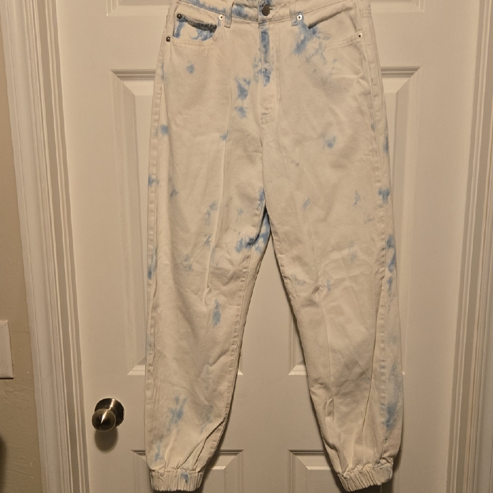 Forever 21 Blue and White Tie-Dye Denim Joggers